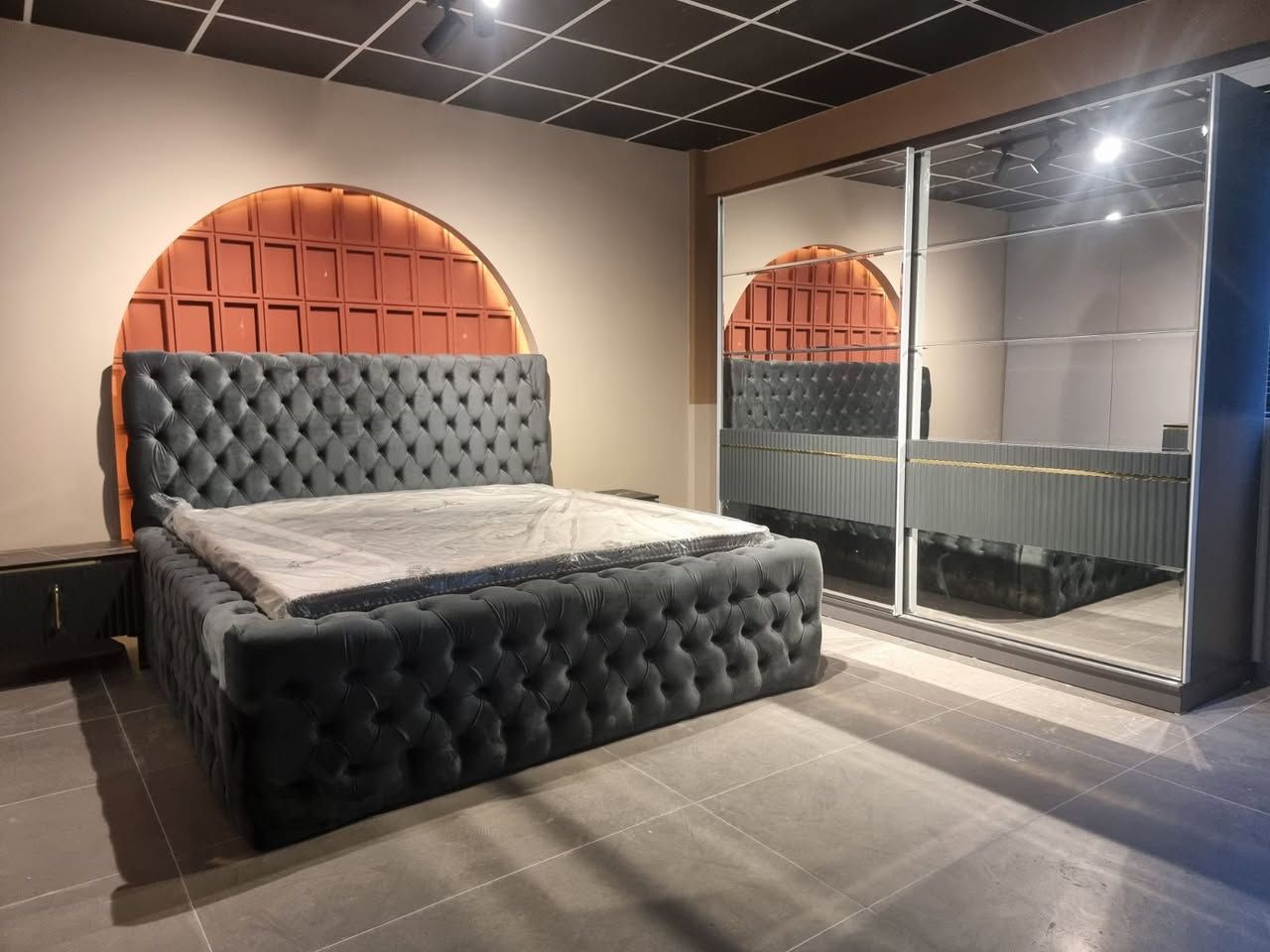 Dhoma e gjumit “Chesterfield” — foto 3