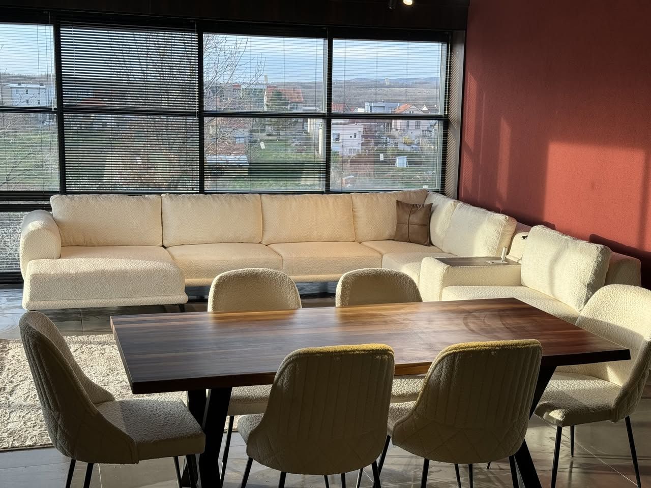 Kënd “Lavita” + Trapezari arre — foto 3